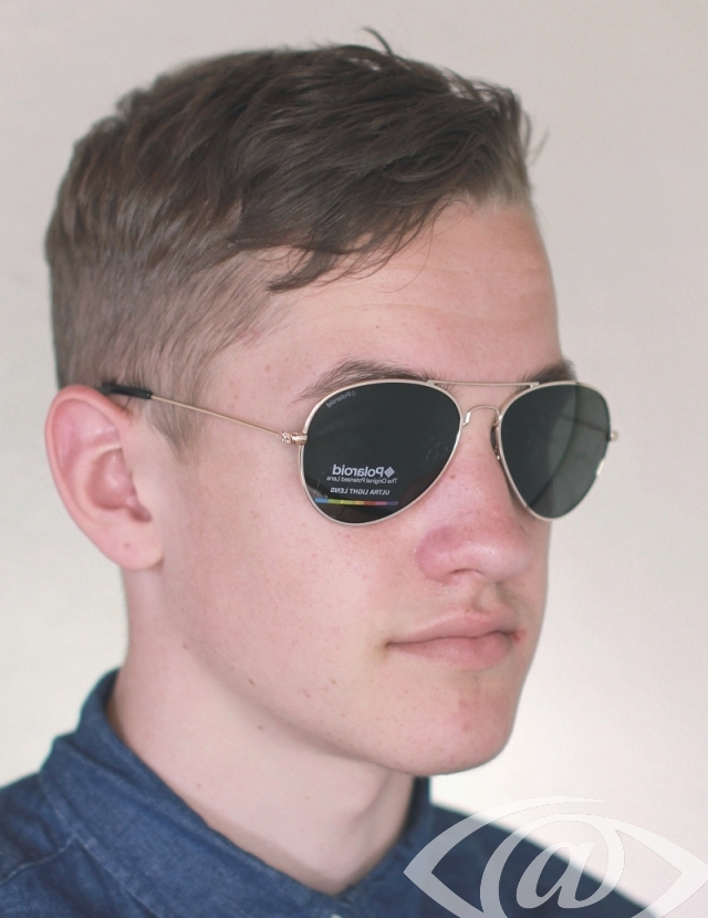 Polaroid P04213 00U H8