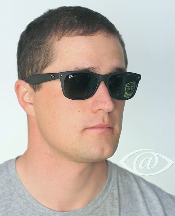 Ray-Ban 2132 622 New Wayfarer (Size M)